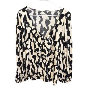 NWT Ava & Viv 1X Black Abstract Tie Front Blouse Long Sleeve Top